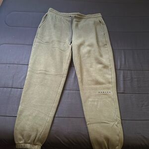 Oakley Sweatpants